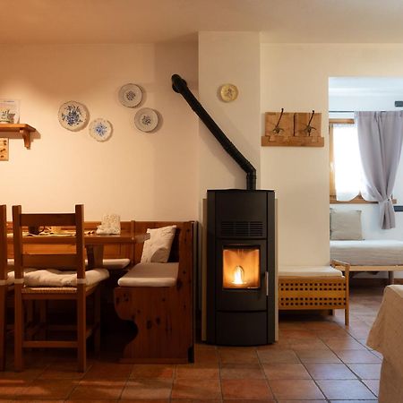 Baita De Eliseo B&B Valdisotto Exteriör bild