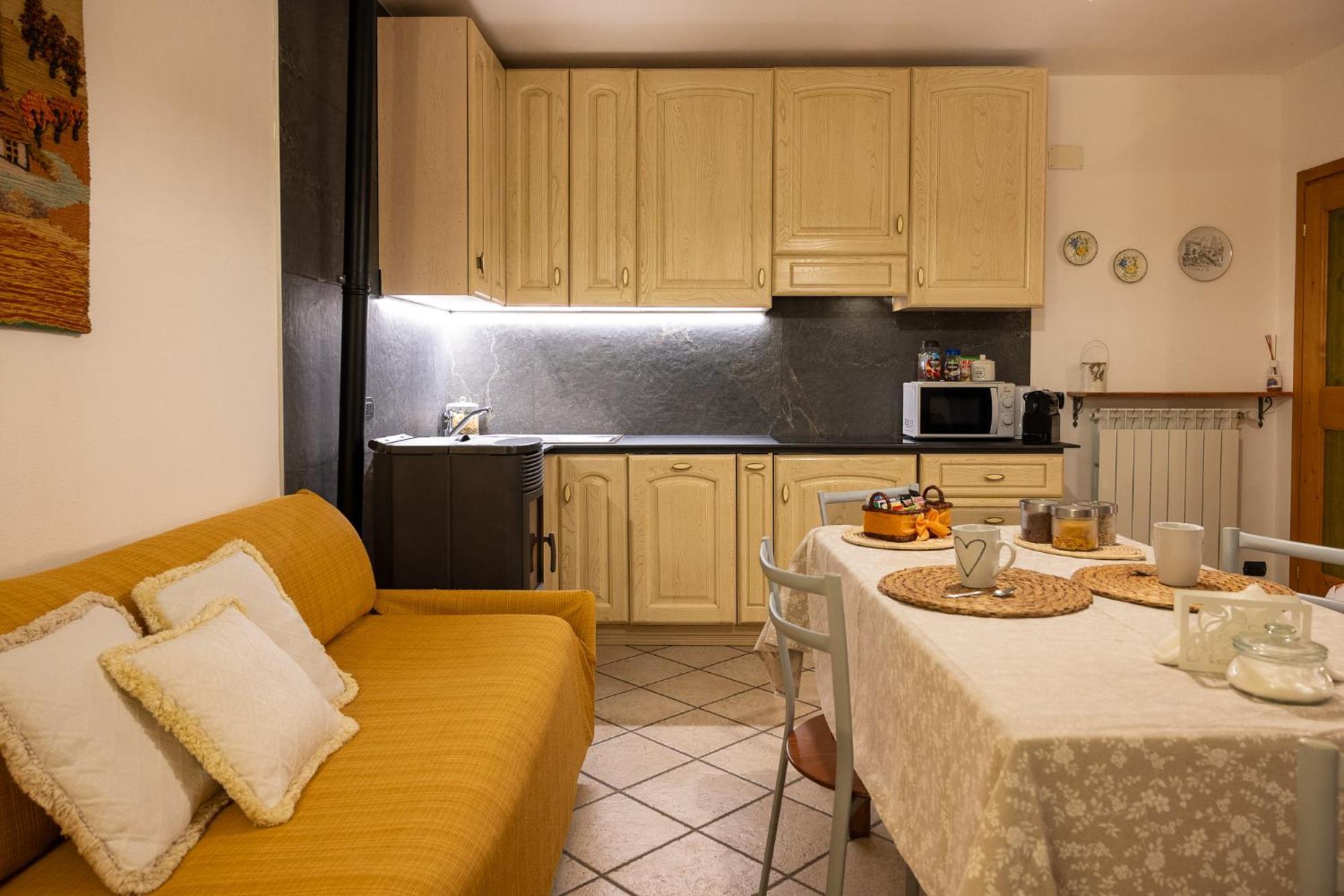 Baita De Eliseo B&B Valdisotto Exteriör bild